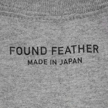 Load image into Gallery viewer, FEATHERISM TShirt - Heather Grey