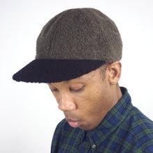 画像をギャラリービューアに読み込む, Main Line Classic 6 Panel Cap // Boa Fleece (SM / ML - 2 colors)